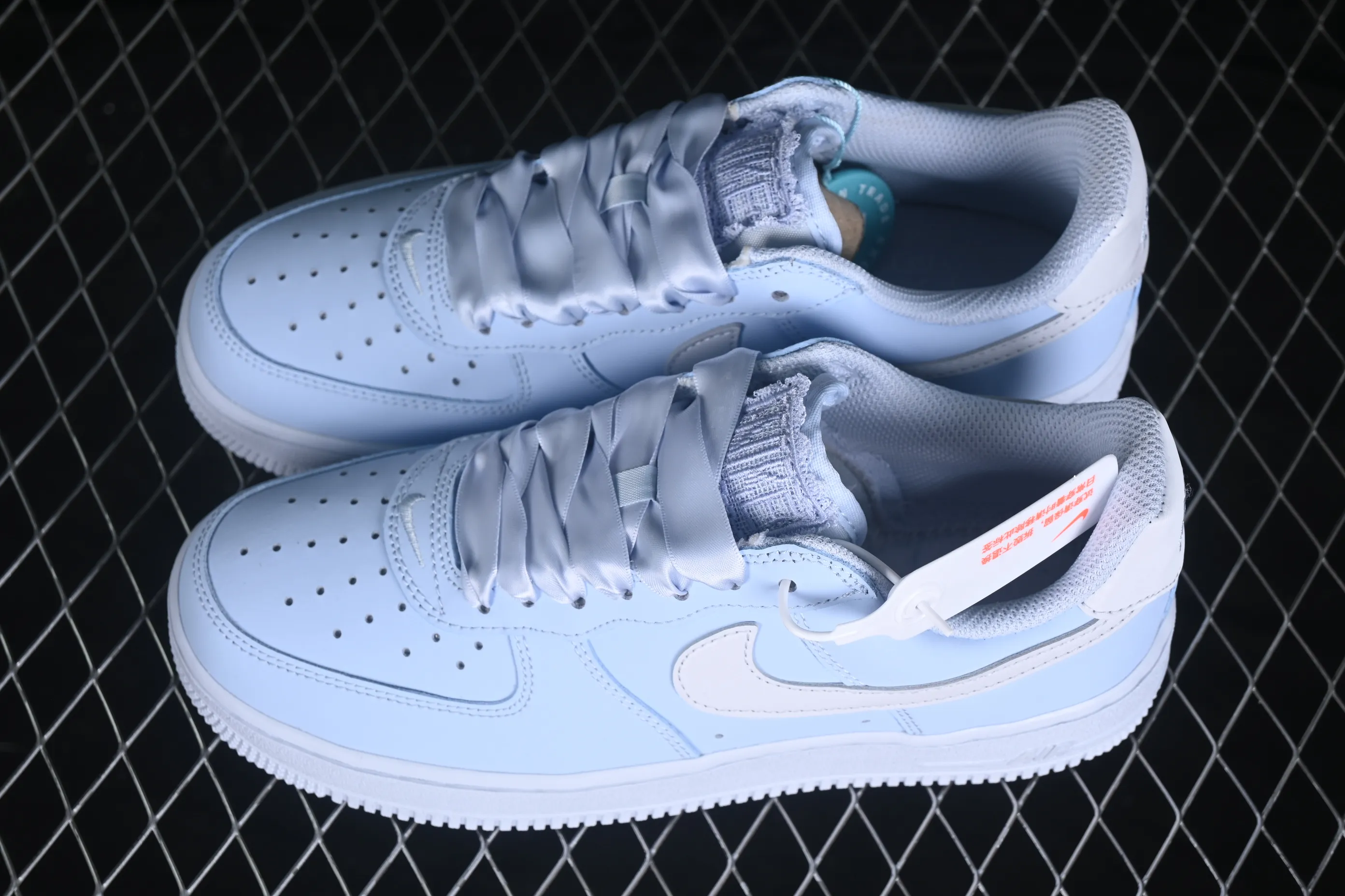 All categories Nk Air Force 1 Air Force series Nk Air Force 1 Low Air Force low-top Nike Air Force 1'07 Low Air Force 1 low-top casual sneakers IR0871-400